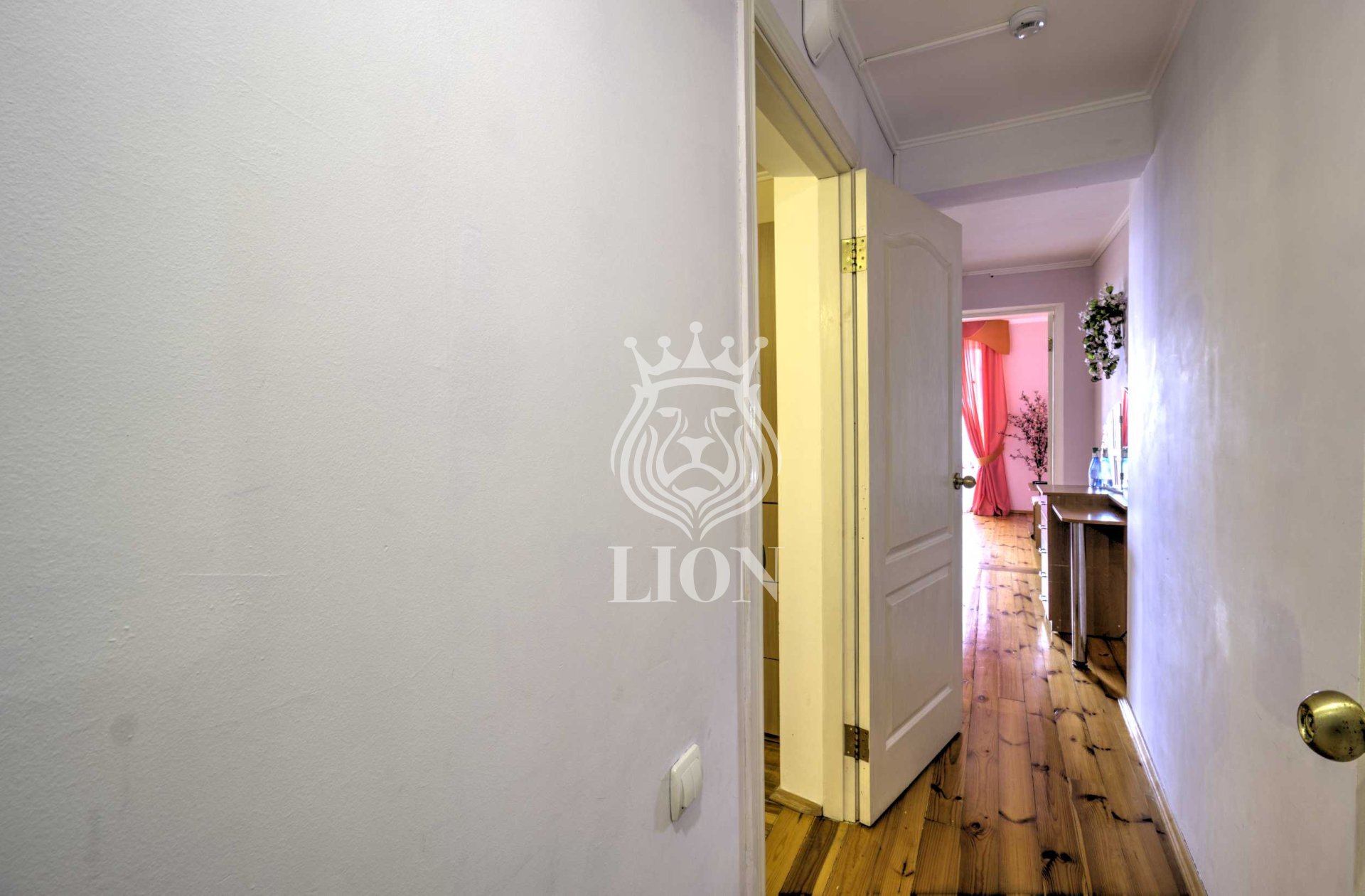 Коммерческая 550 м², Алушта — фото 119