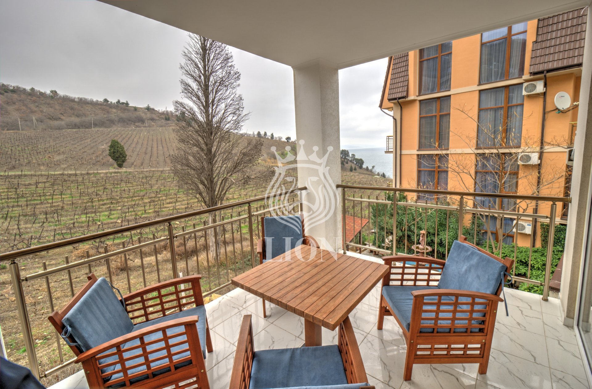 Коммерческая 396.8 м², Лазурное — фото 16