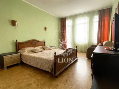 Коммерческая 880 м², Утёс — миниатюра 30