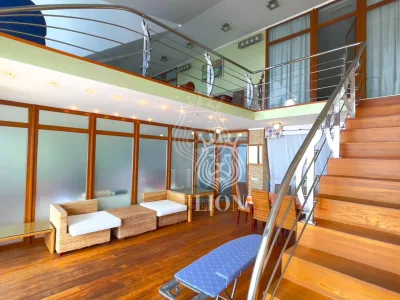 Коммерческая 880 м², Утёс — миниатюра 52