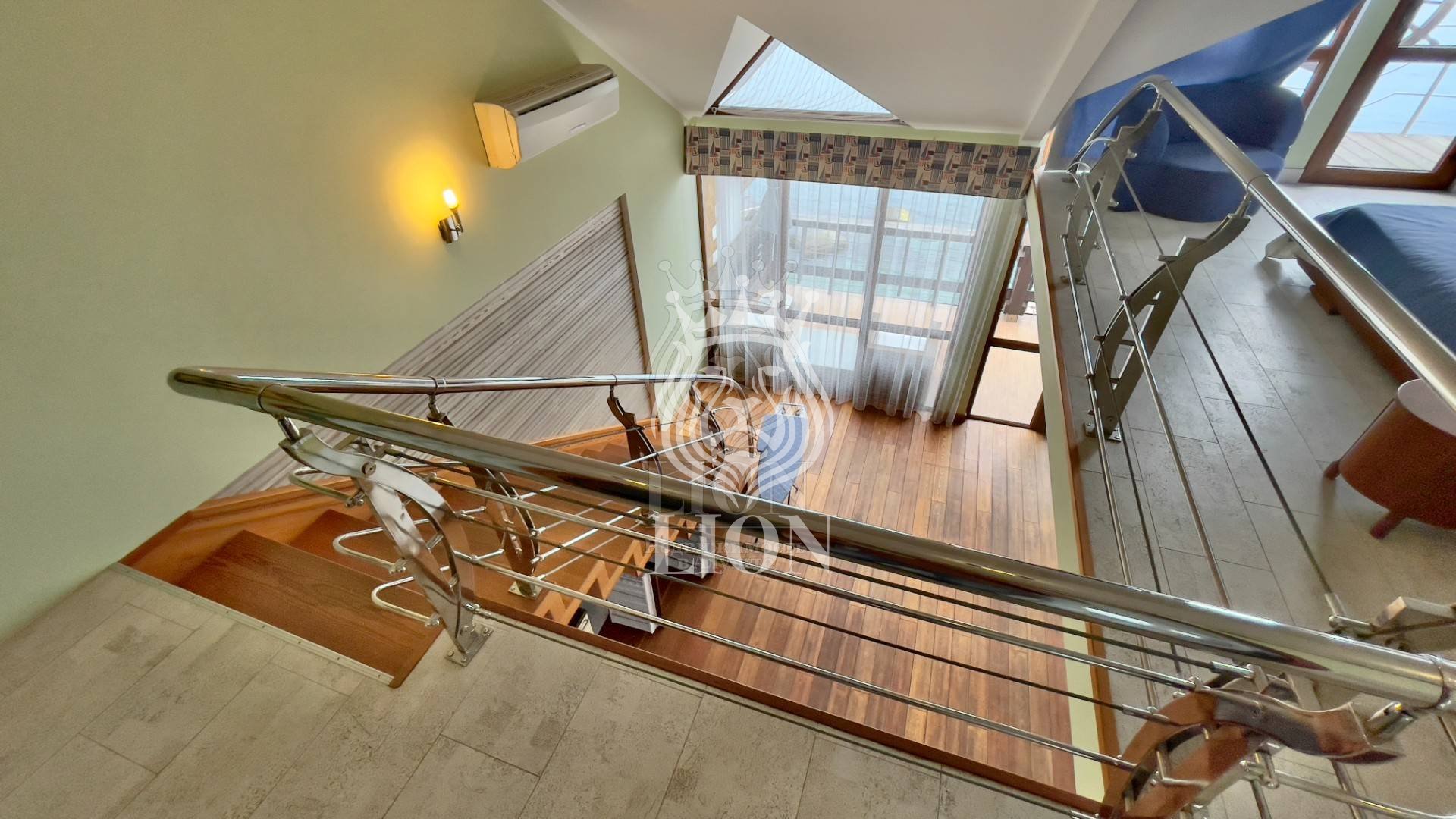 Коммерческая 880 м², Утёс — фото 17