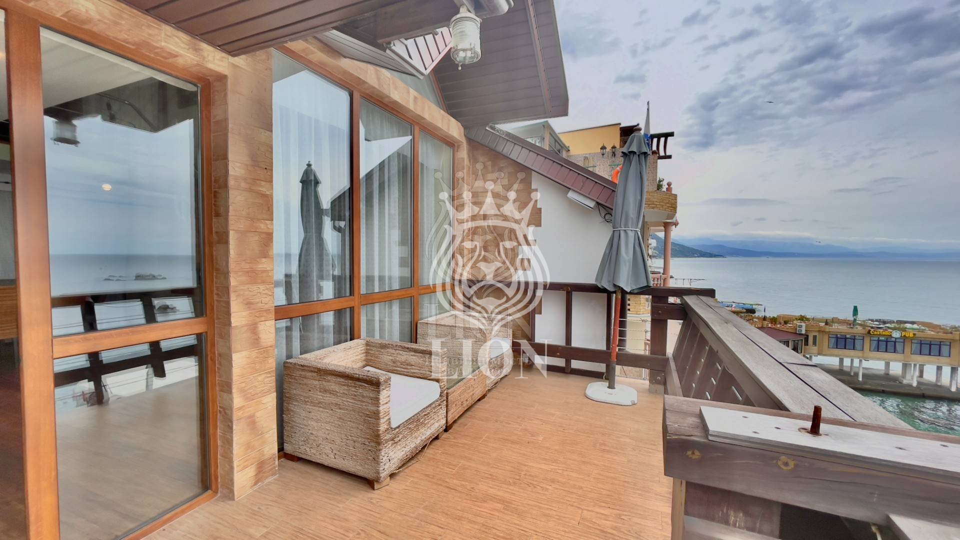 Коммерческая 880 м², Утёс — фото 19