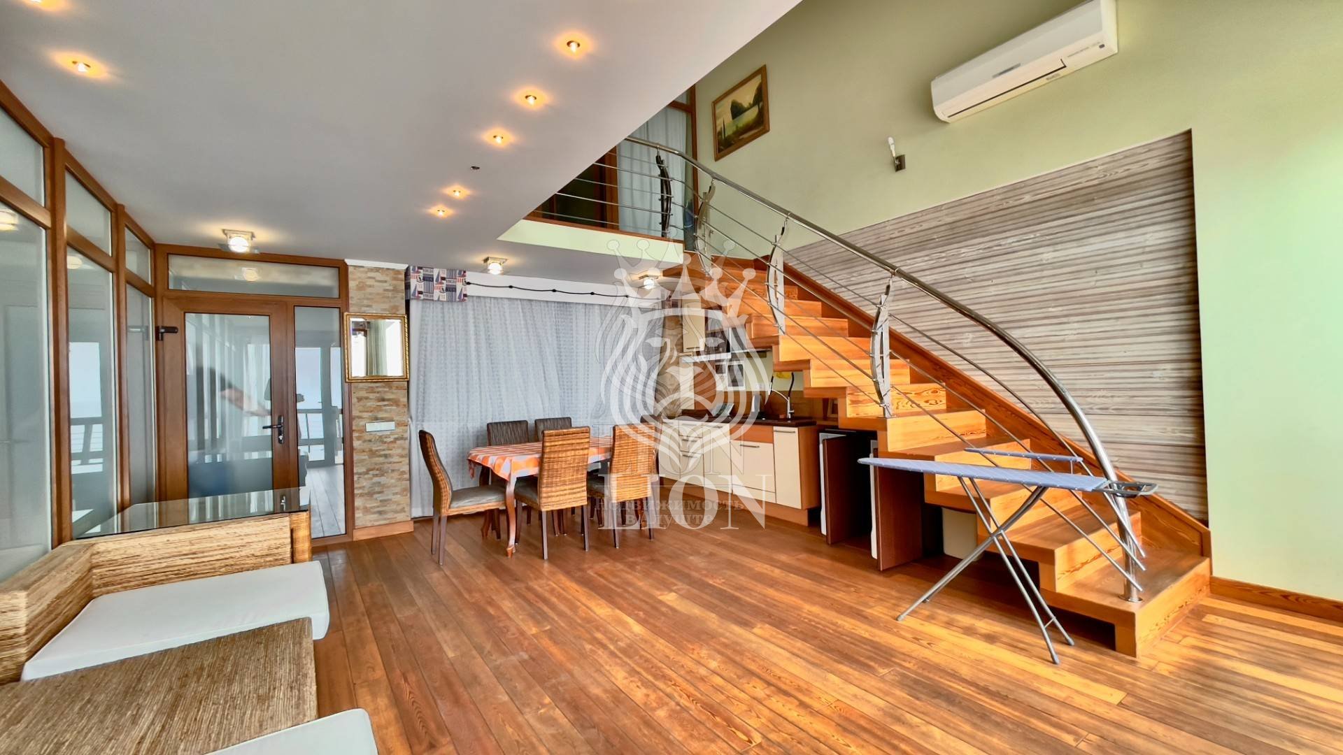 Коммерческая 880 м², Утёс — фото 53