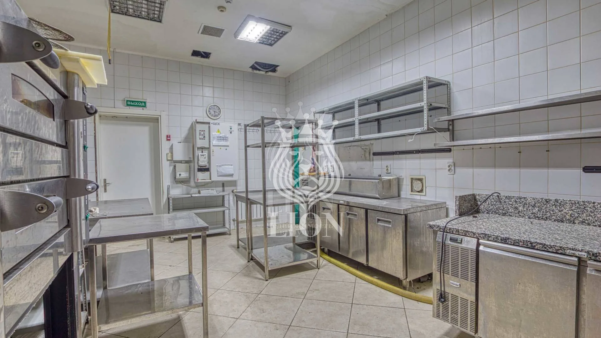 Коммерческая 168 м², Алушта