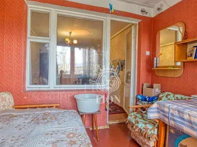 3-к квартира 68.2 м² 4/5 эт., Октябрьская — миниатюра 12