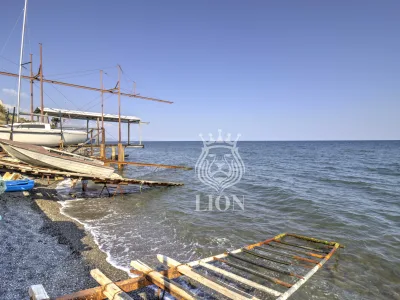 Гараж 72 м², Семидворье