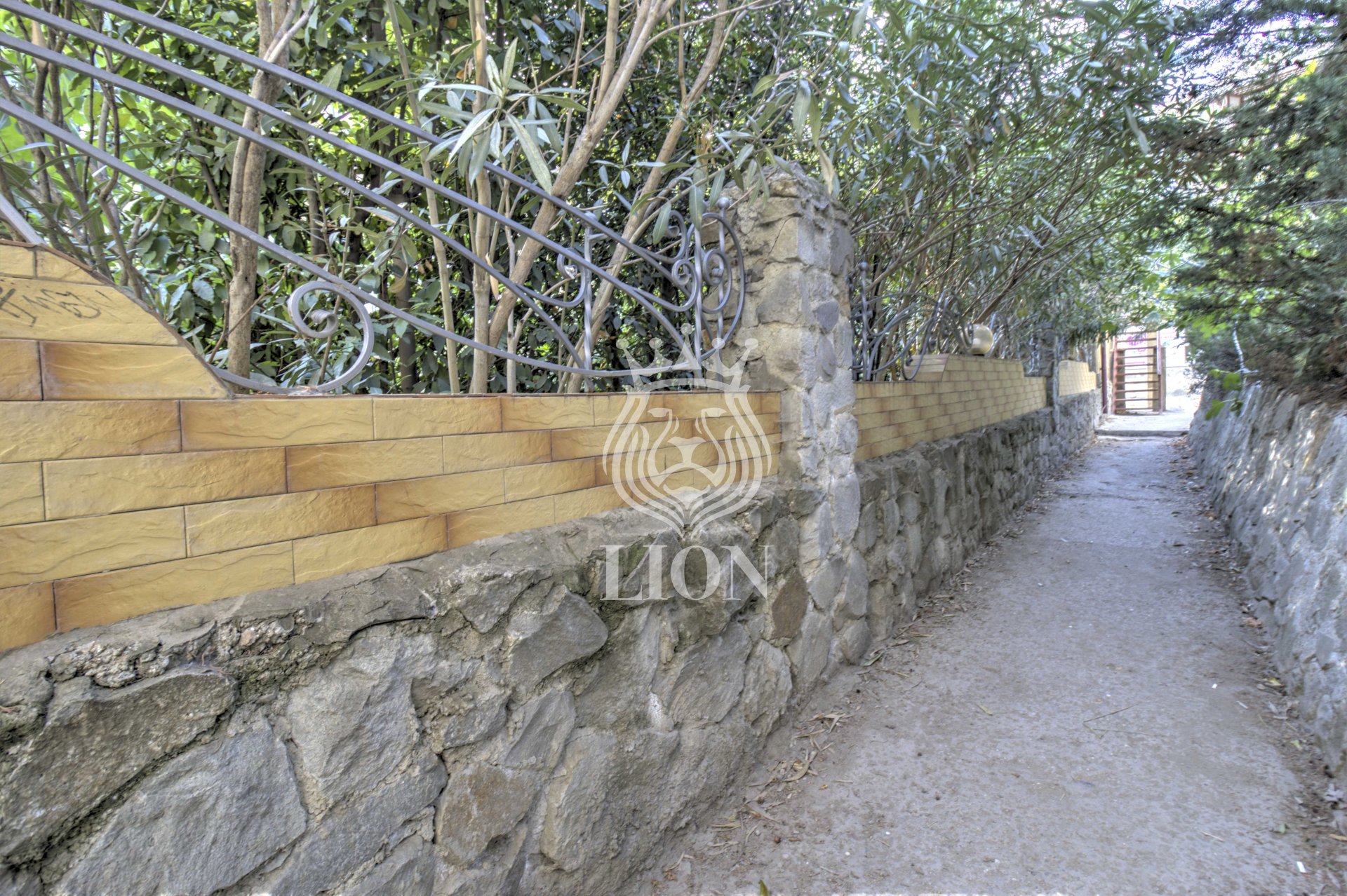 Гараж 45 м², Семидворье — фото 1