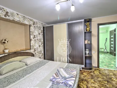 2-к квартира 55 м² 2/2 эт., Владимира Хромых — миниатюра 17