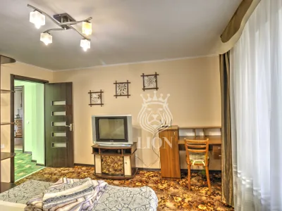 2-к квартира 55 м² 2/2 эт., Владимира Хромых — миниатюра 19