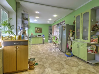 Таунхаус 216 м² на 1.5 сот., Алушта