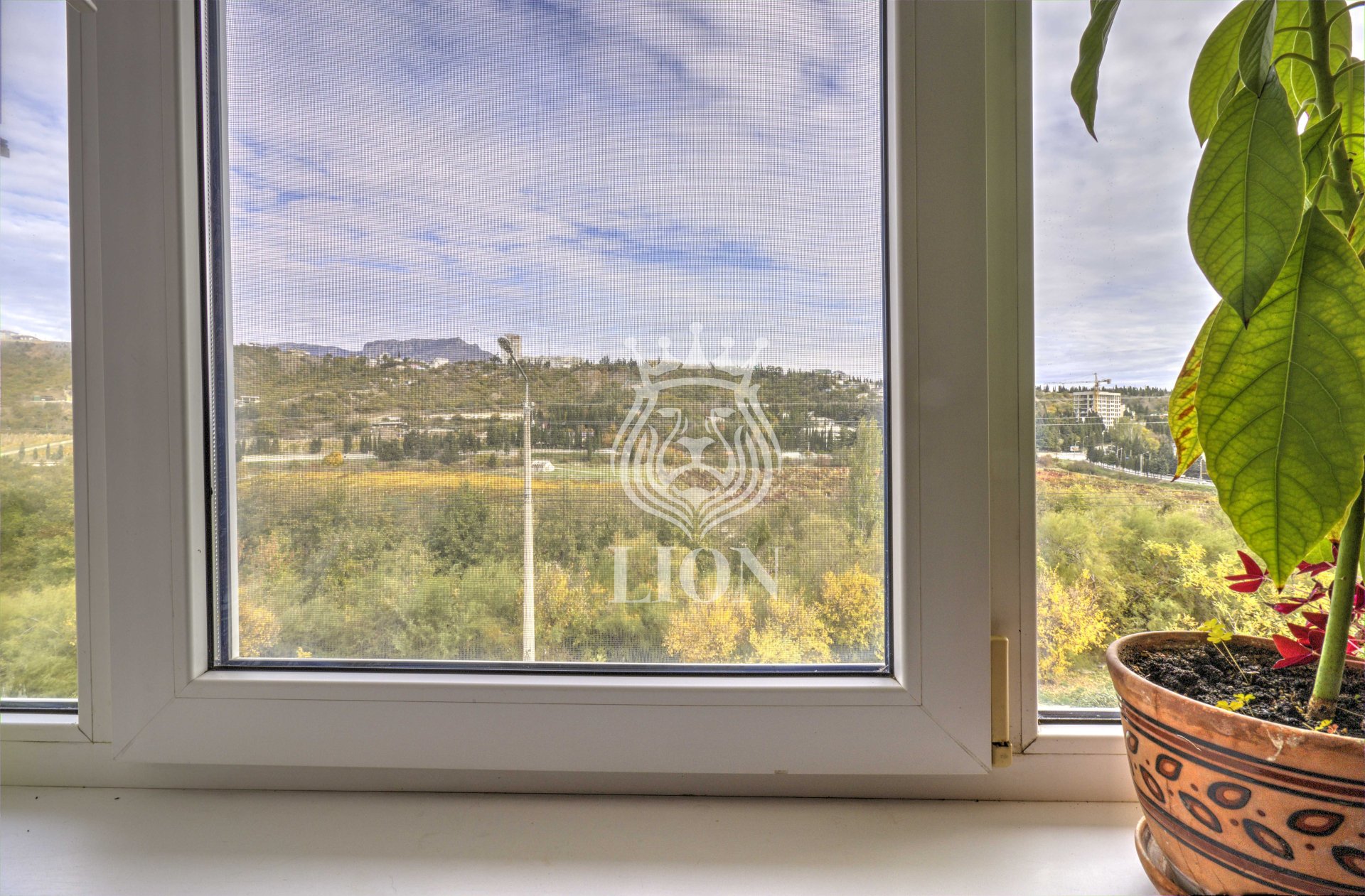 Таунхаус 216 м² на 1.5 сот., Алушта — фото 15