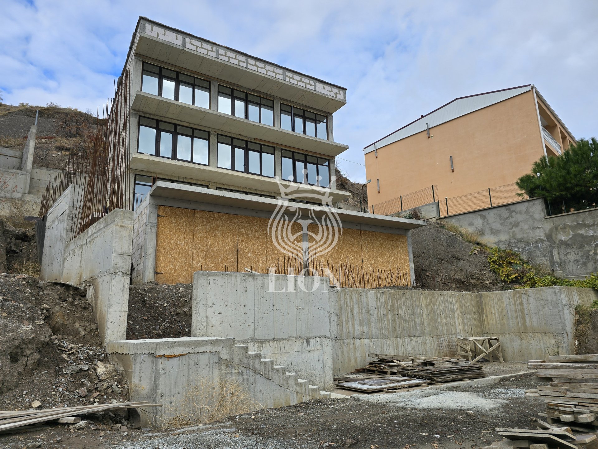 Дом 420 м² на 6 сот., Семидворье — фото 1