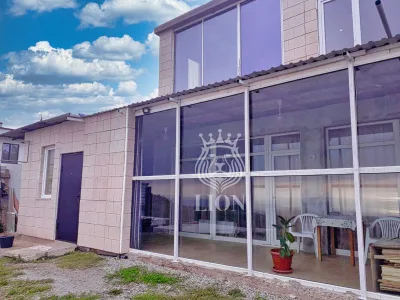 Дом 227 м² на 5 сот., Малый Маяк