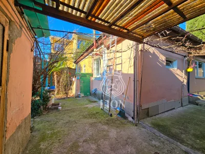 Дом 60 м² на 4.7 сот., Алушта — миниатюра 3