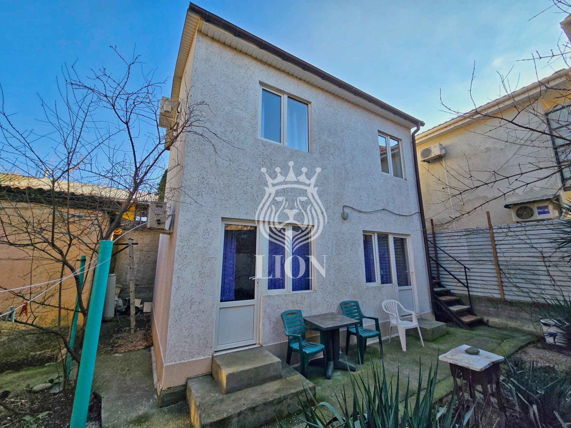 Дом 60 м² на 4.7 сот., Алушта — фото 1