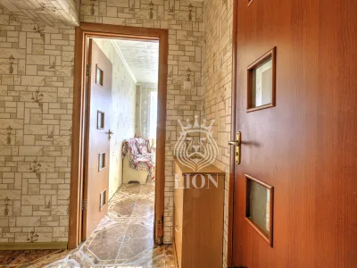 2-к квартира 48.3 м² 5/5 эт., Фрунзенское шоссе