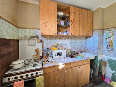 2-к квартира 58 м² 9/9 эт., Ялтинская — миниатюра 4