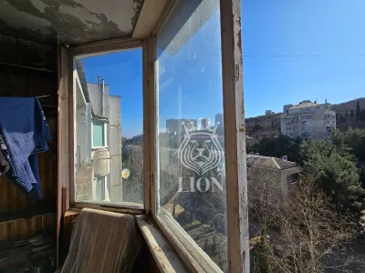 2-к квартира 58 м² 9/9 эт., Ялтинская — миниатюра 5