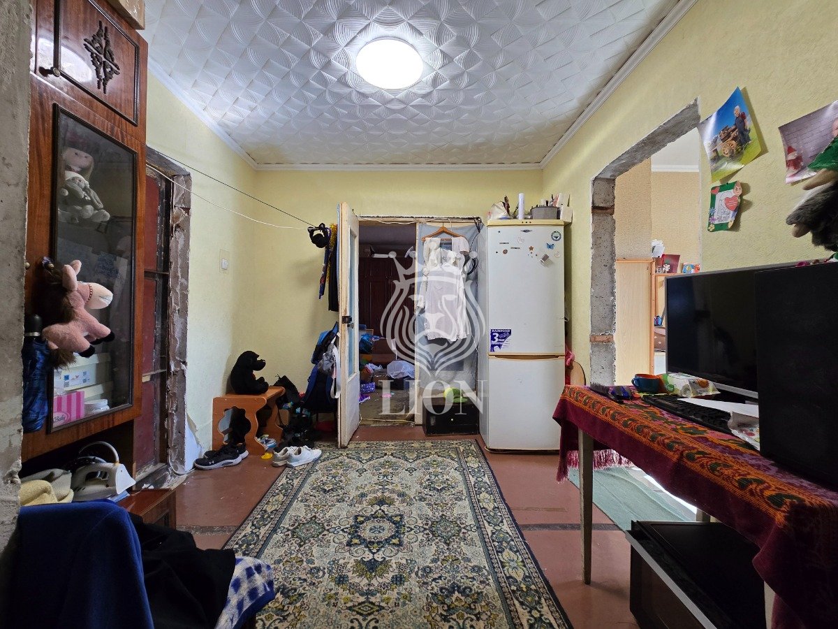 2-к квартира 58 м² 9/9 эт., Ялтинская — фото 15