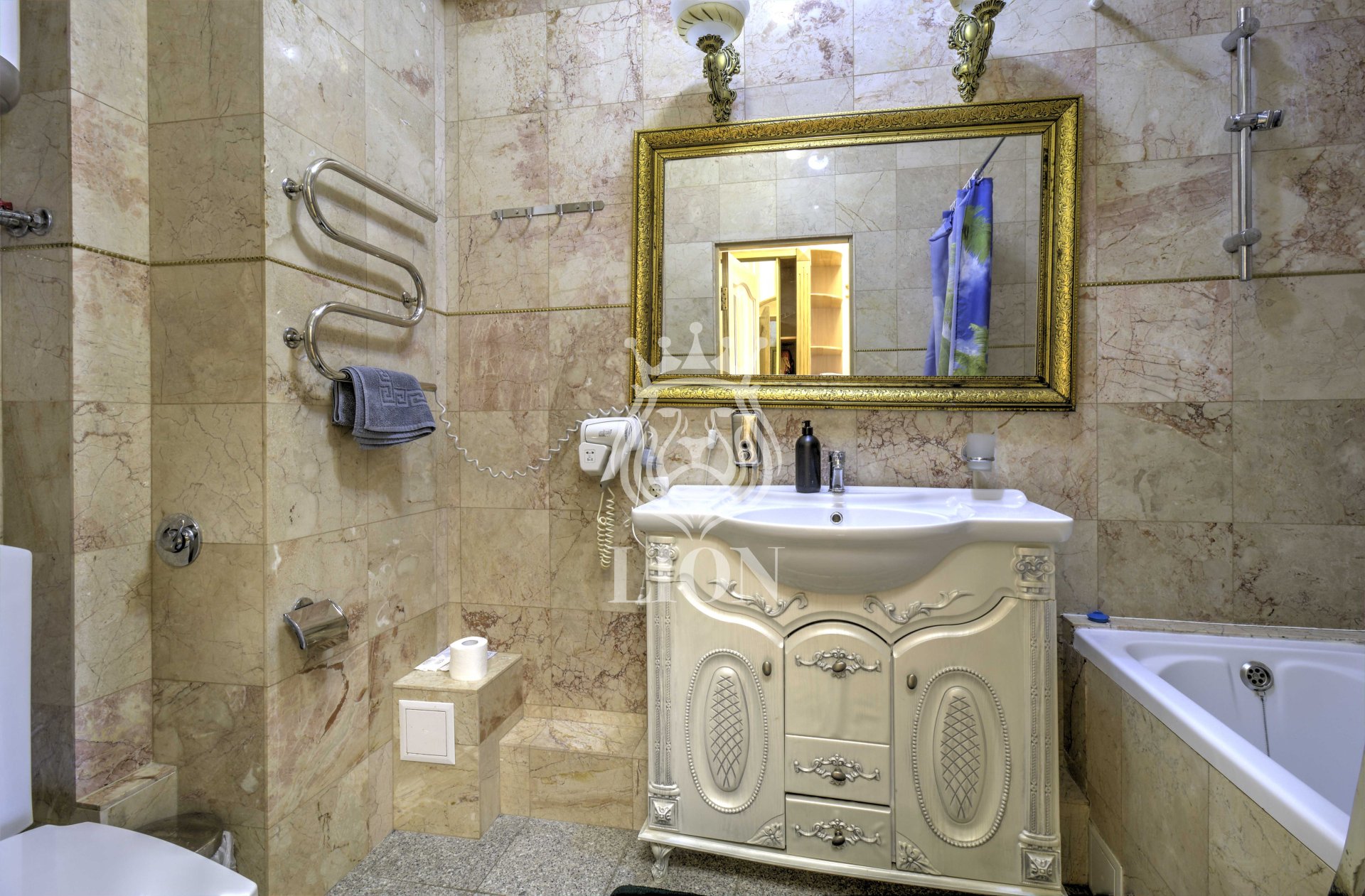 3-к апартаменты 82 м² 6/9 эт., Набережная — фото 3