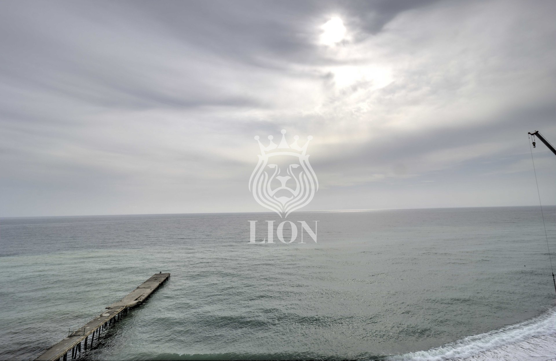 3-к апартаменты 82 м² 6/9 эт., Набережная — фото 23