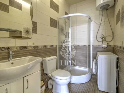 1-к апартаменты 31.7 м² 2/10 эт., Набережная — миниатюра 10