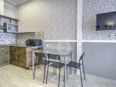 1-к апартаменты 31.7 м² 2/10 эт., Набережная — миниатюра 12