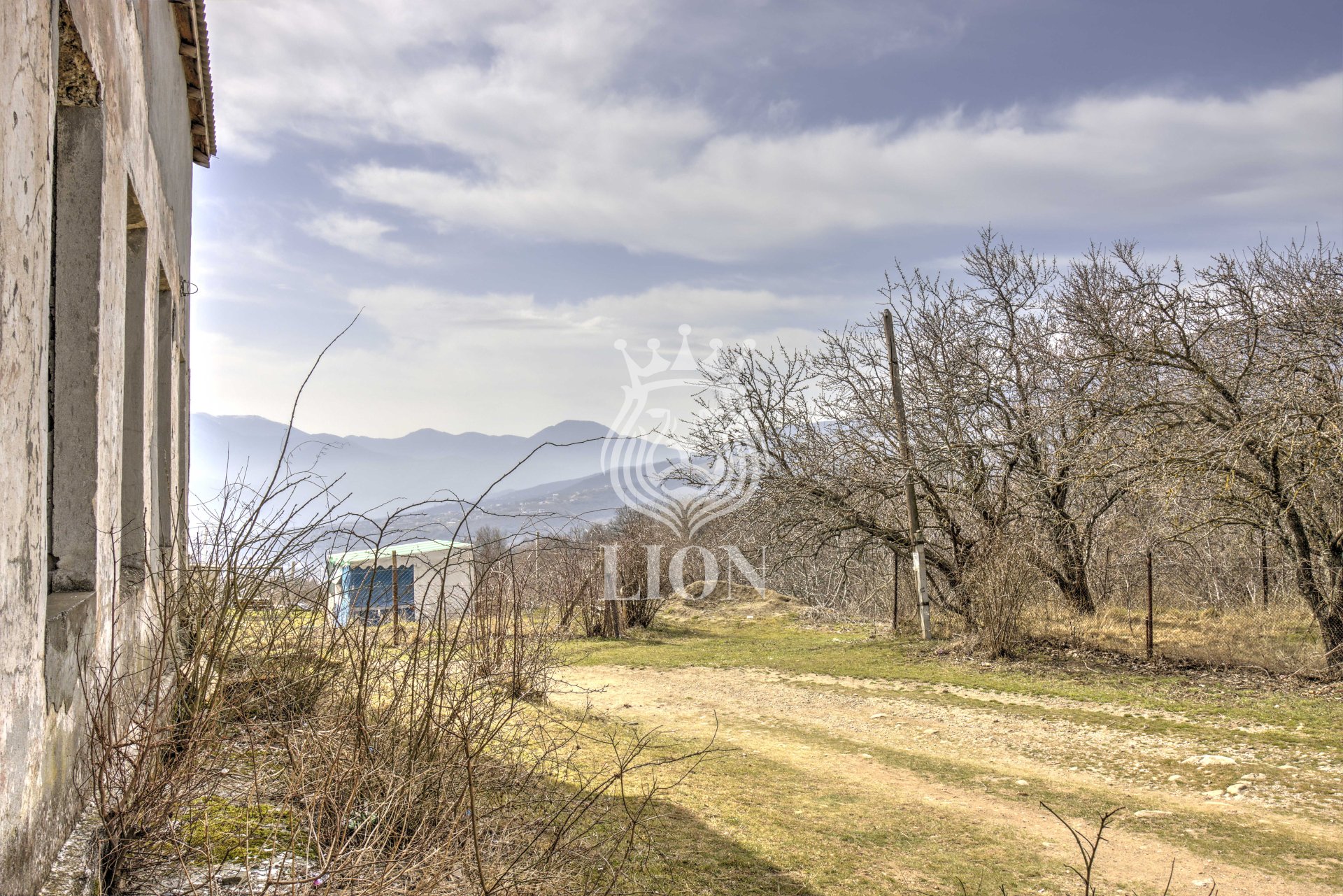 Коммерческая 296.6 м², Лучистое — фото 24