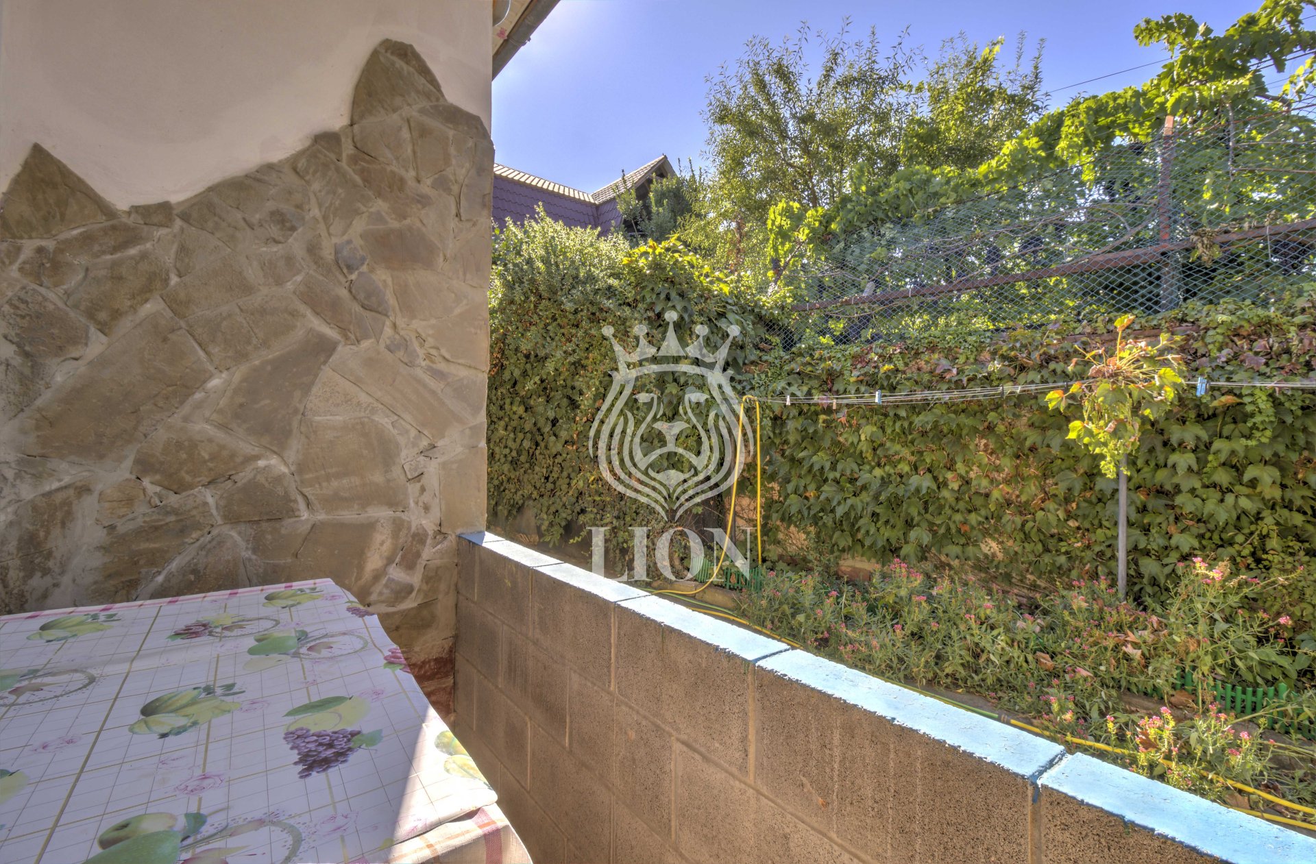 Дом 150 м² на 2.61 сот., Малореченское — фото 11