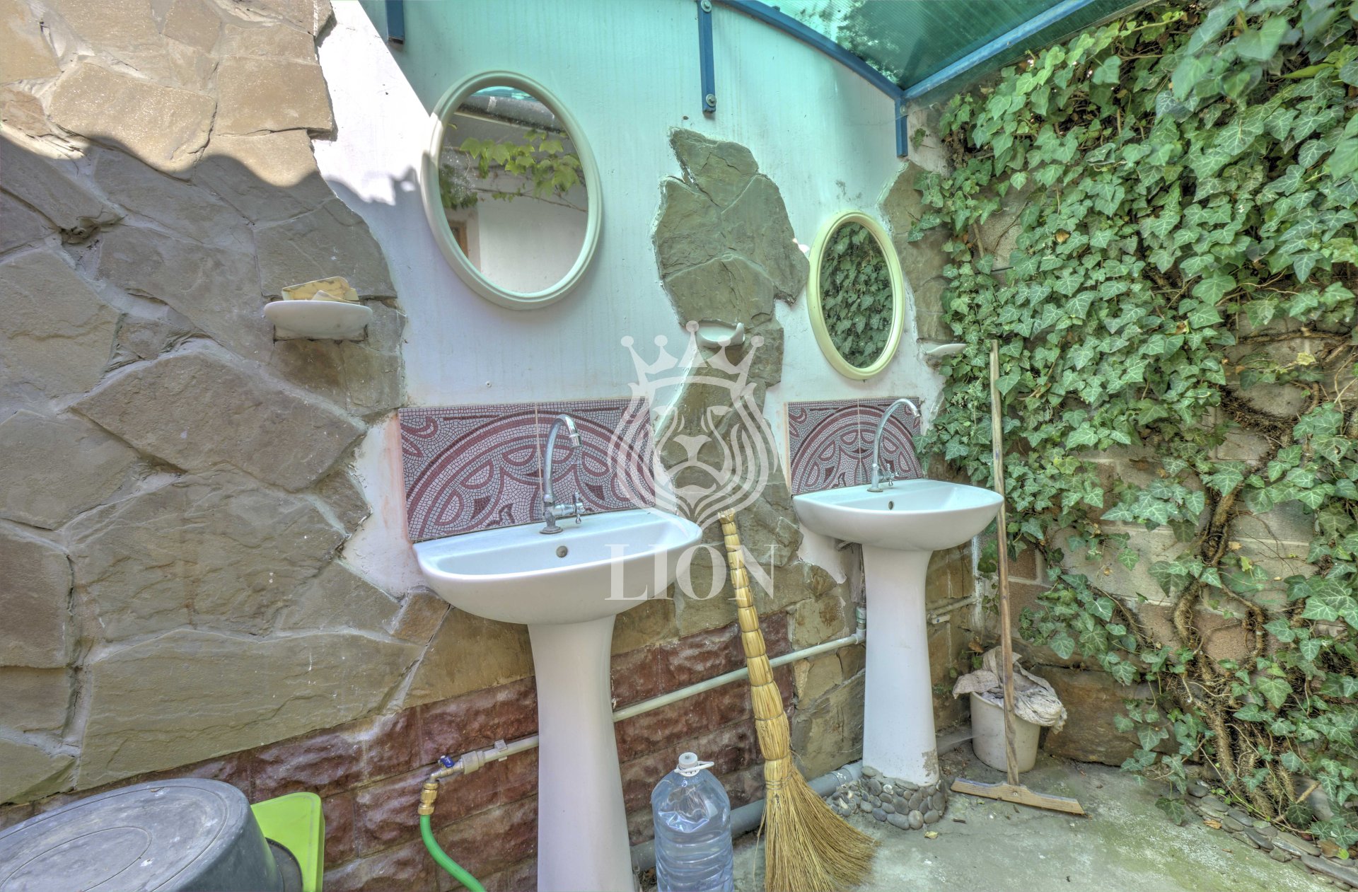 Дом 150 м² на 2.61 сот., Малореченское — фото 24