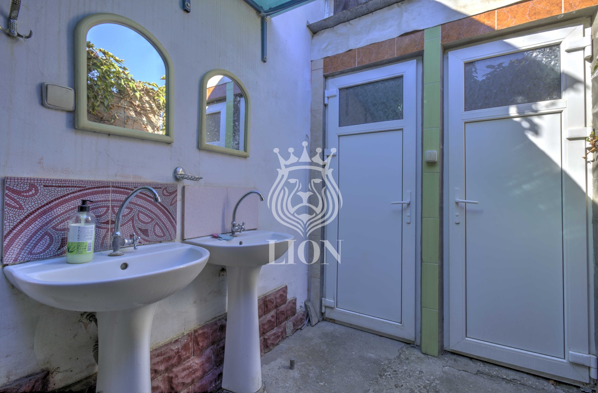 Дом 150 м² на 2.61 сот., Малореченское — фото 46