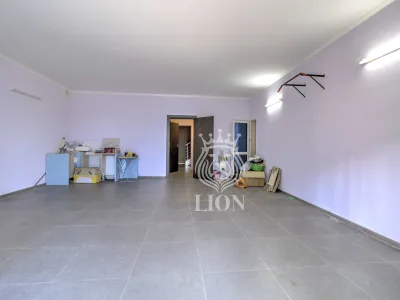 6-к апартаменты 230 м² 1/3 эт., Судакское шоссе