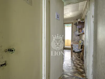 2-к квартира 54 м² 1/5 эт., Симферопольская — миниатюра 3