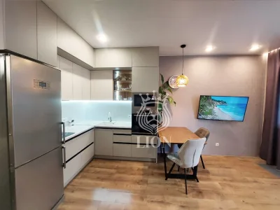 1-к апартаменты 37.5 м² 11/16 эт., Западная