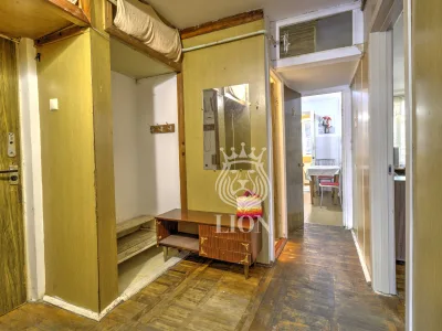 2-к квартира 57 м² 2/5 эт., Виноградная — миниатюра 3