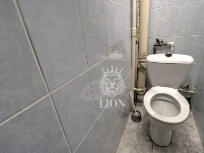 2-к квартира 57 м² 2/5 эт., Виноградная — миниатюра 8