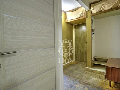2-к квартира 57 м² 2/5 эт., Виноградная — миниатюра 24