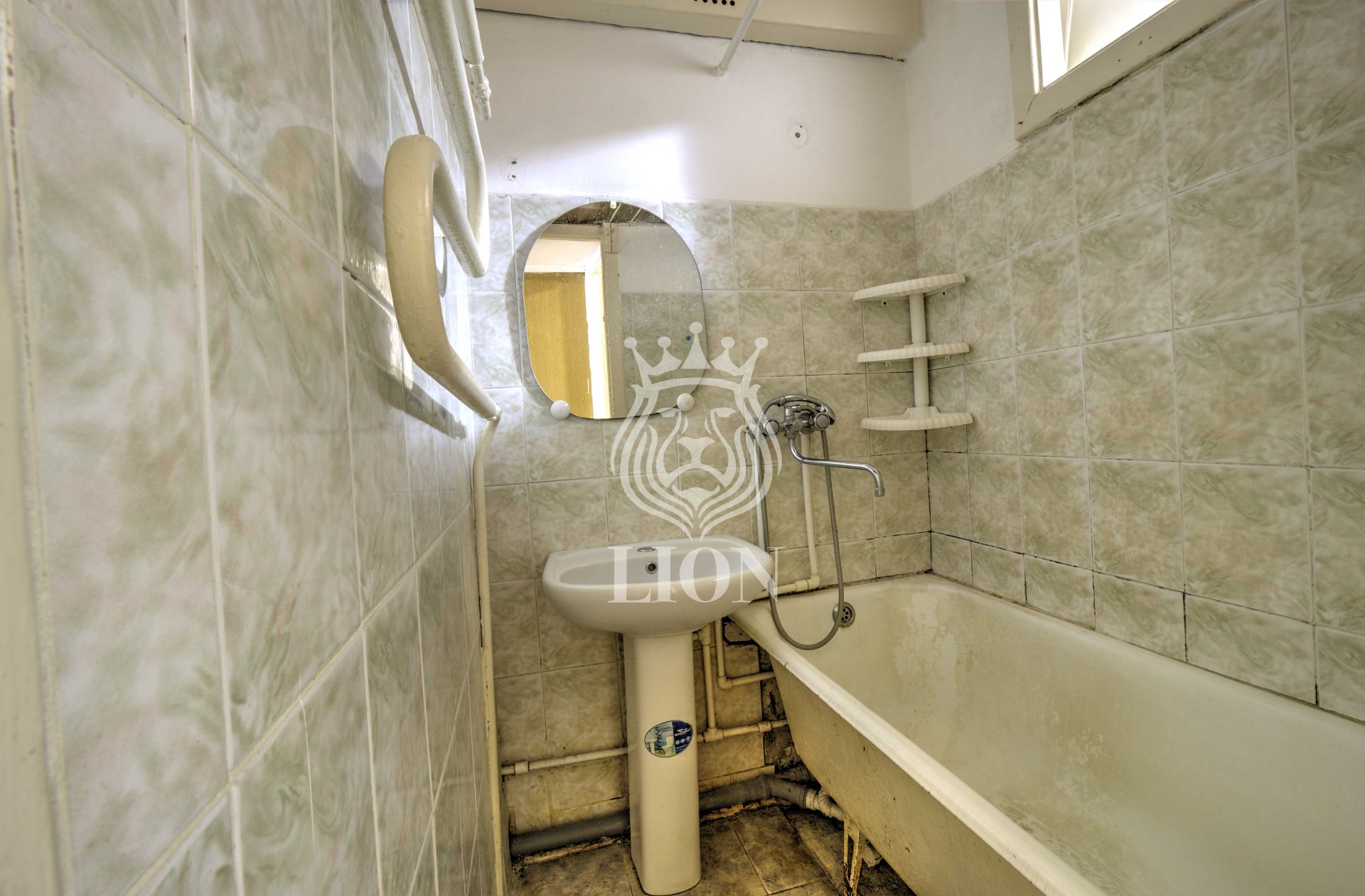 2-к квартира 57 м² 2/5 эт., Виноградная — фото 9