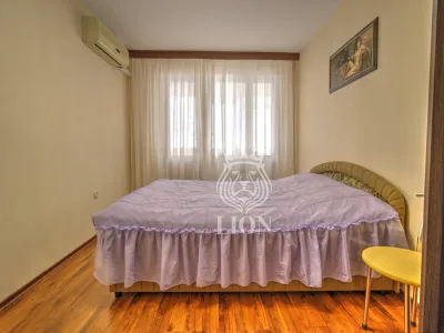 3-к квартира 65 м² 3/5 эт., Октябрьская — миниатюра 4
