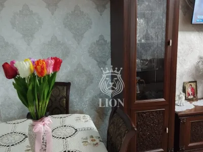 2-к квартира 51 м² 1/5 эт., Ялтинская — миниатюра 3