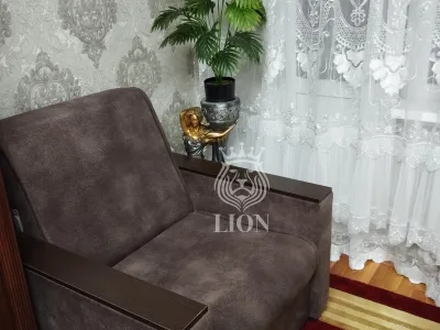 2-к квартира 51 м² 1/5 эт., Ялтинская — миниатюра 4