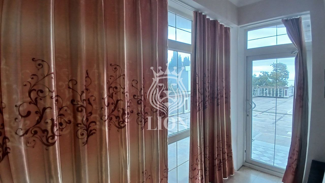 1-к апартаменты 34 м² 2/9 эт., Набережная — фото 2