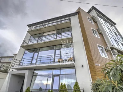 1-к квартира 20 м² 1/4 эт., Сергеева-Ценского