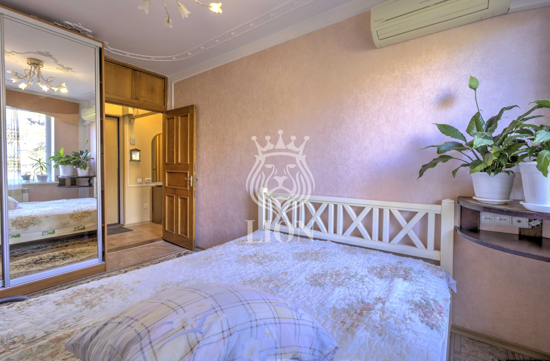 3-к квартира 66 м² 5/5 эт., Судакская — фото 3