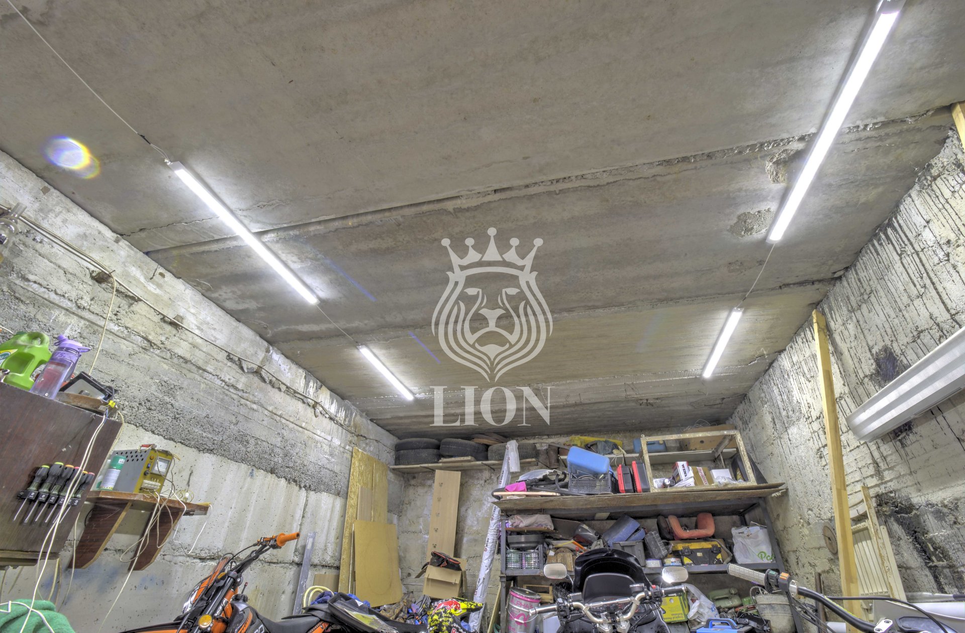 Гараж 62.8 м², Алушта — фото 4