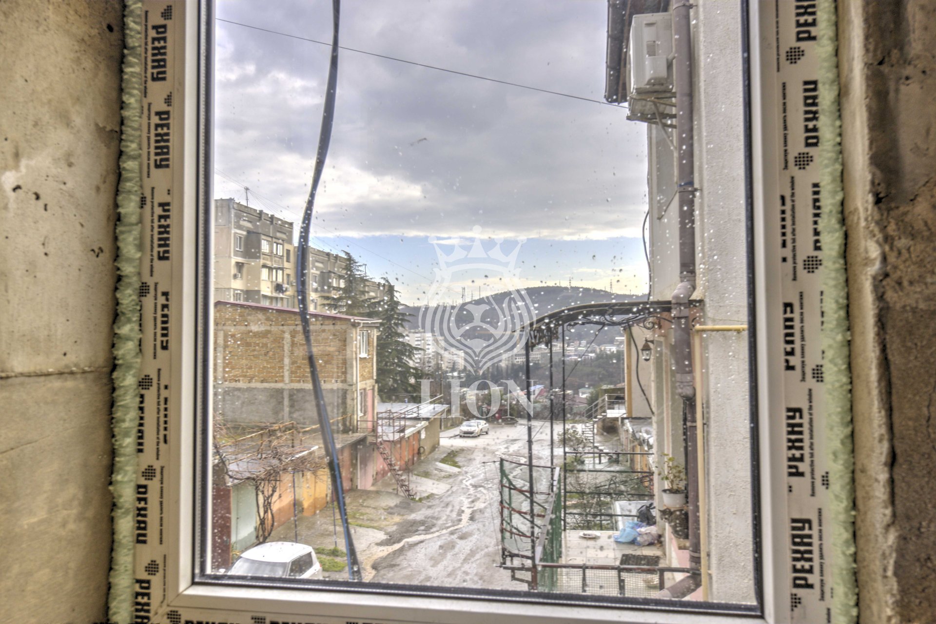 Гараж 62.8 м², Алушта — фото 13