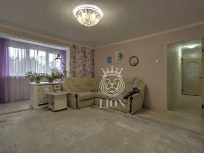 2-к квартира 79.1 м² 2/5 эт., Октябрьская — миниатюра 25