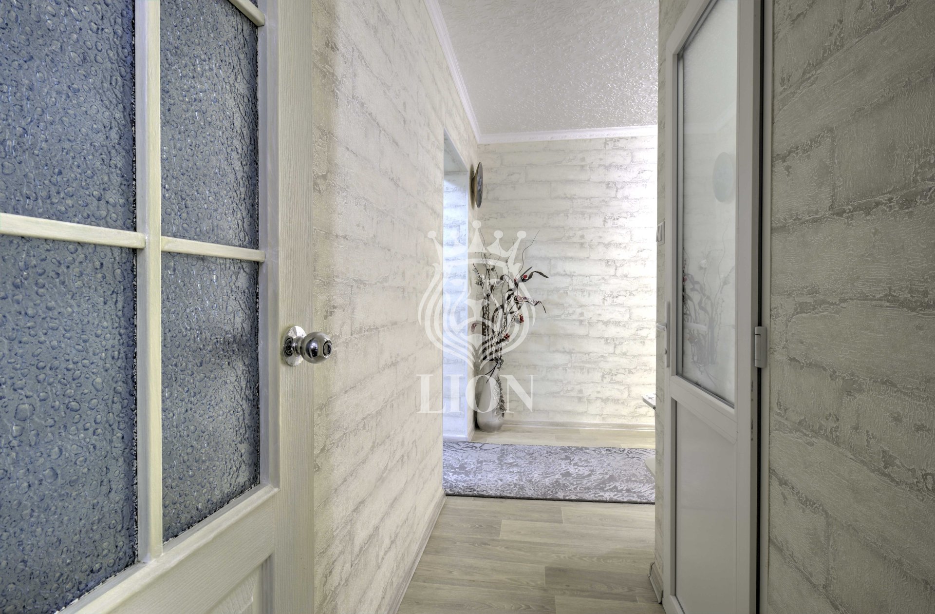 2-к квартира 79.1 м² 2/5 эт., Октябрьская — фото 15