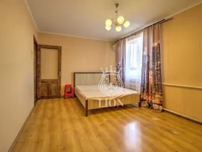 3-к квартира 52 м² 3/3 эт., Ароматная