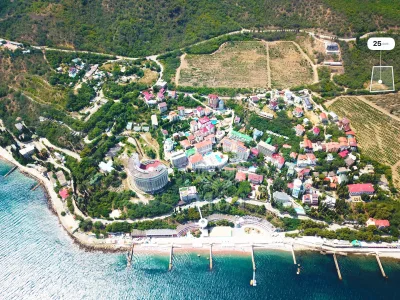 Участок 25 сот. Среднеэтажная жилая застройка, Лазурное